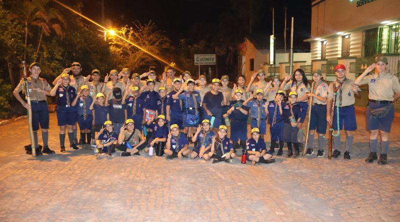 Scouts recorren la ciudad de Areguá